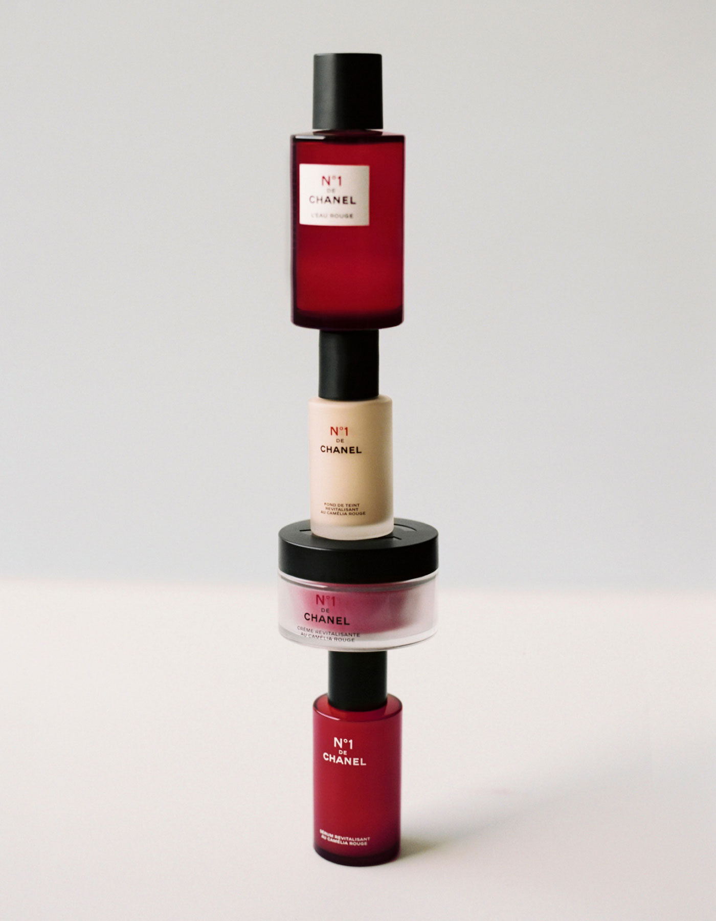 N°1 DE CHANEL RITUAL Products Stacked