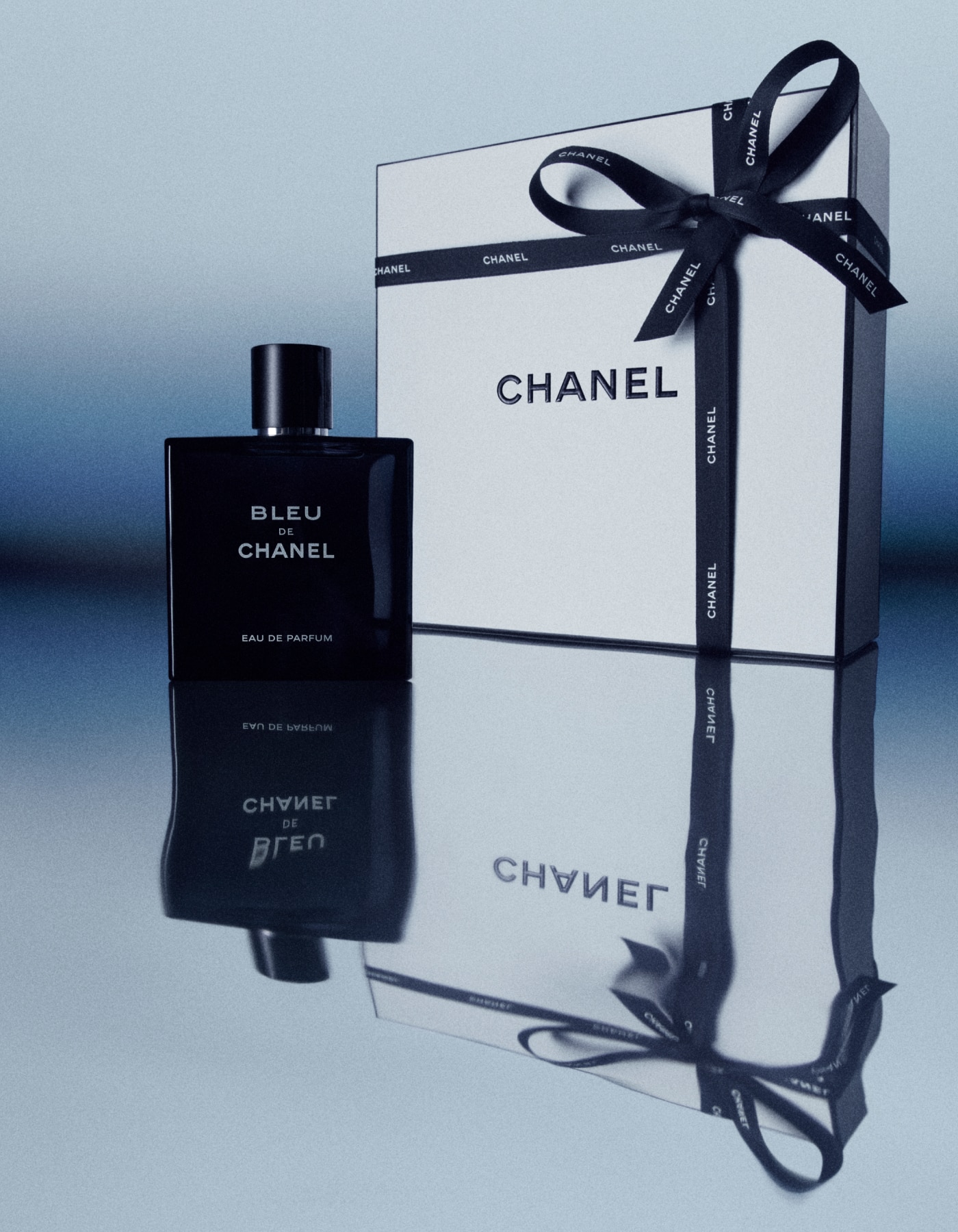 GIF of Bleu de Chanel EDP